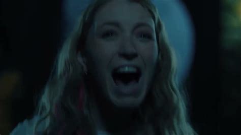 American Horror Story S03E01 .